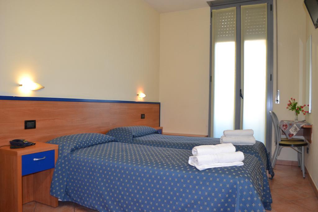Hotel Iride Stazione Lambrate Citta Studi มิลาน ห้อง รูปภาพ